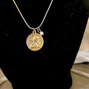 Guardian angel necklace with pearl